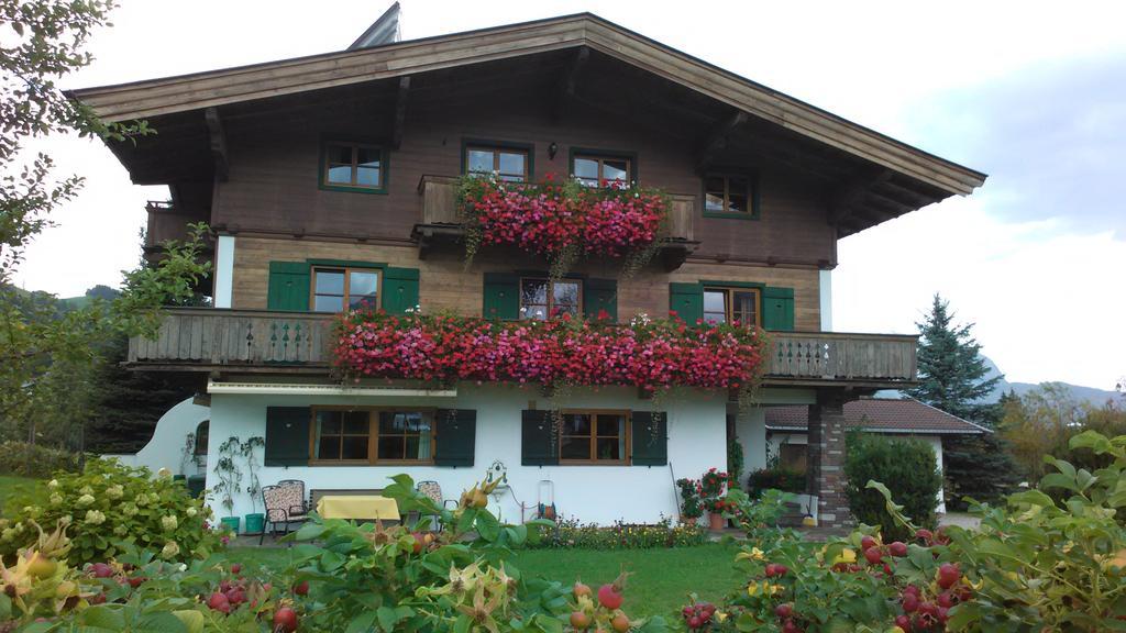 Haus Friedl Hotel Кицбюел Екстериор снимка