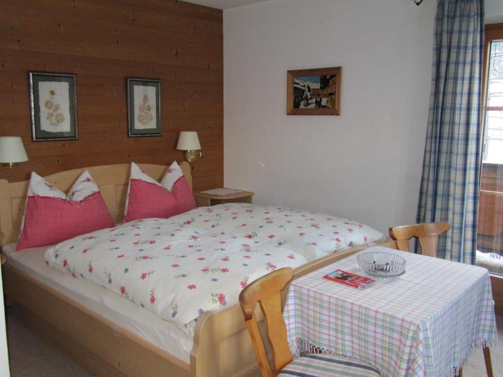 Haus Friedl Hotel Кицбюел Стая снимка